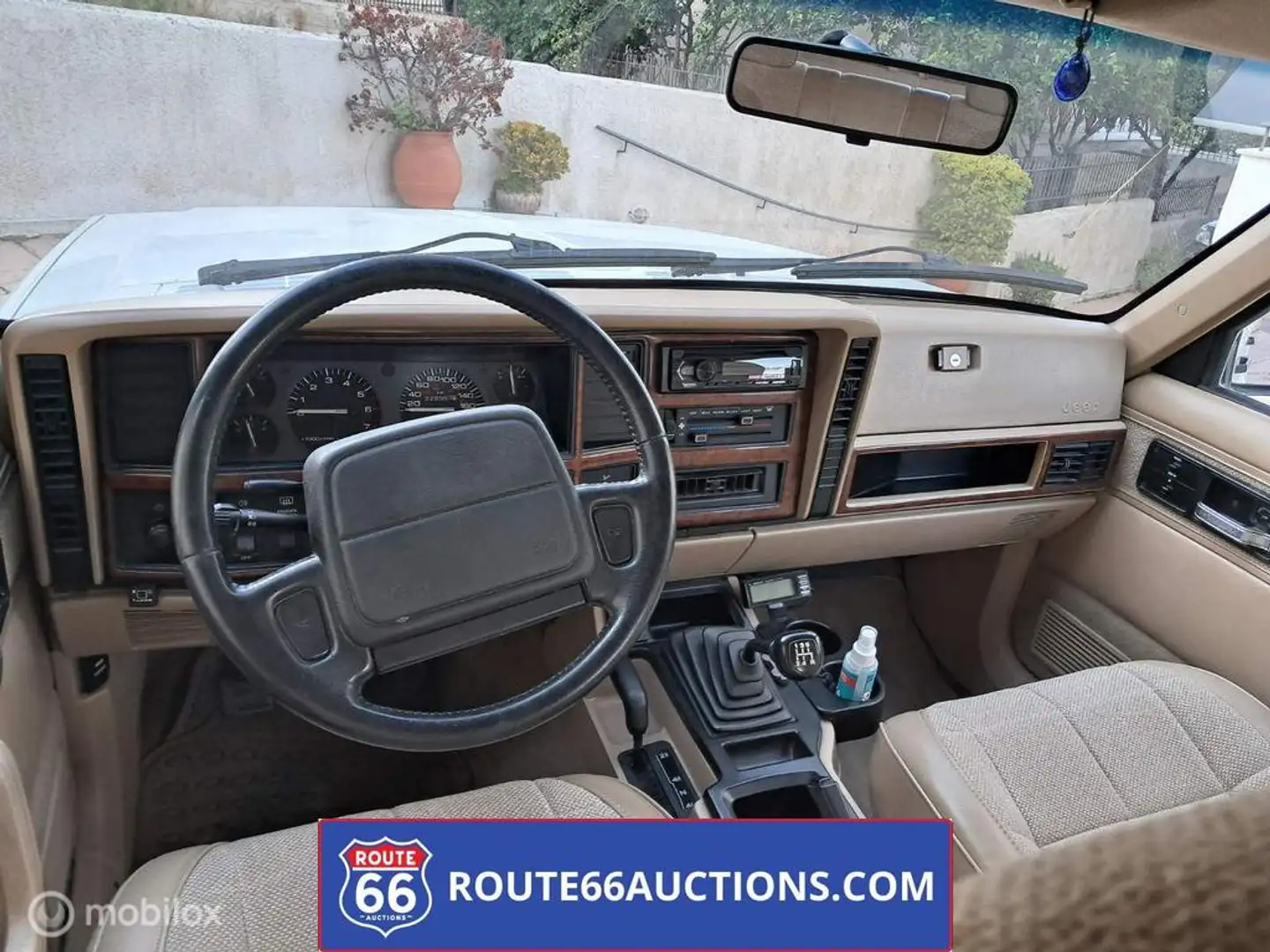 Jeep Cherokee | 1997 | Route 66 Auctions Noir - 2