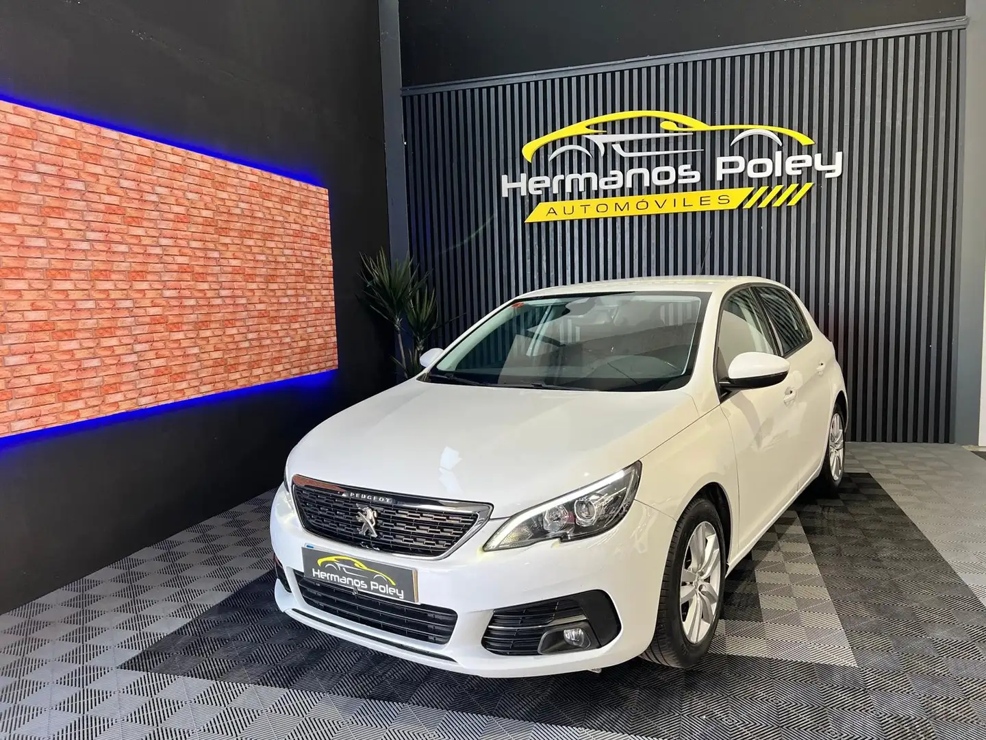 Peugeot 308 1.5BlueHDi S&S Active Pack 130 Blanco - 1