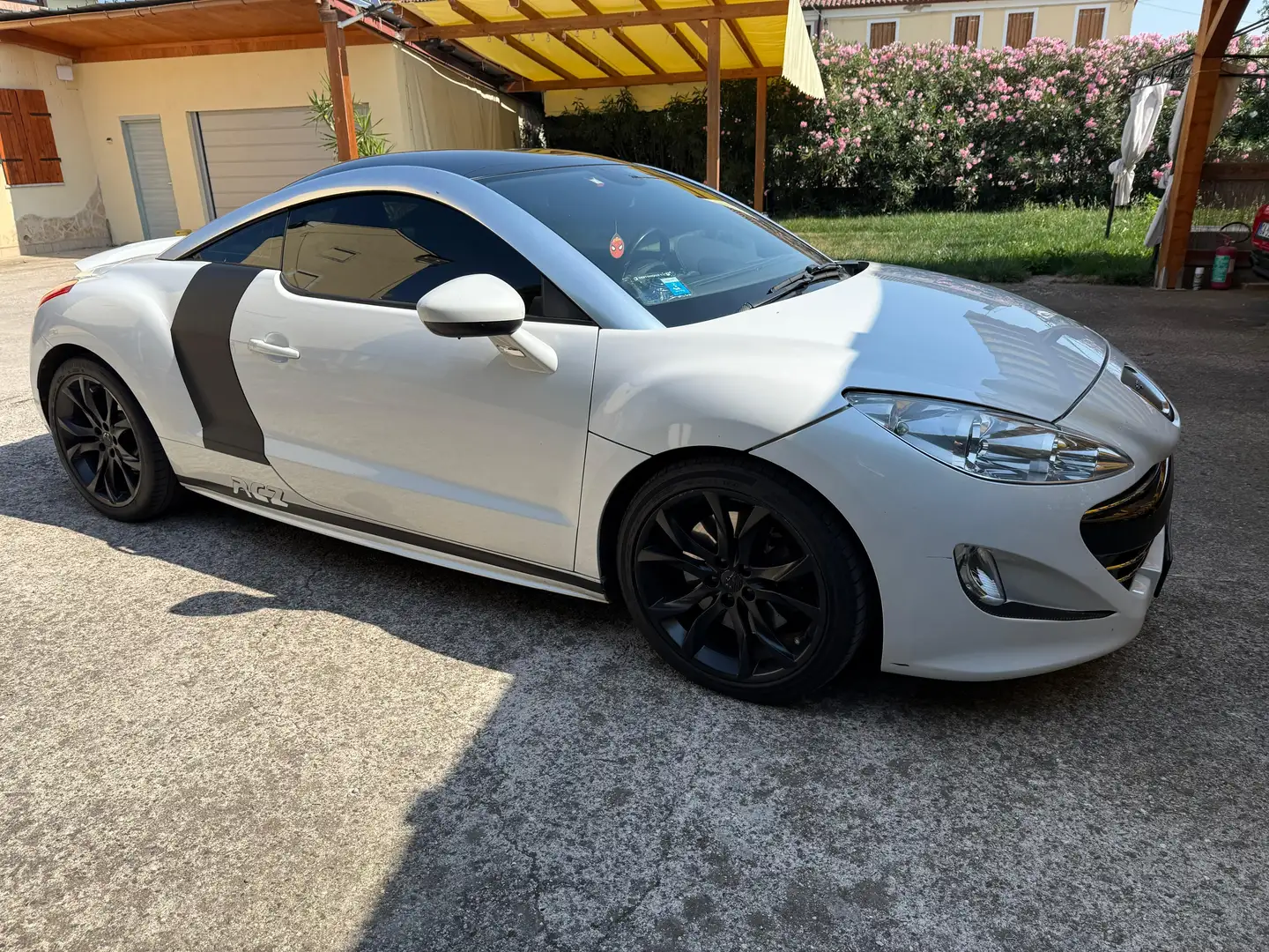 Peugeot RCZ 2.0 hdi 16v 163cv - 2