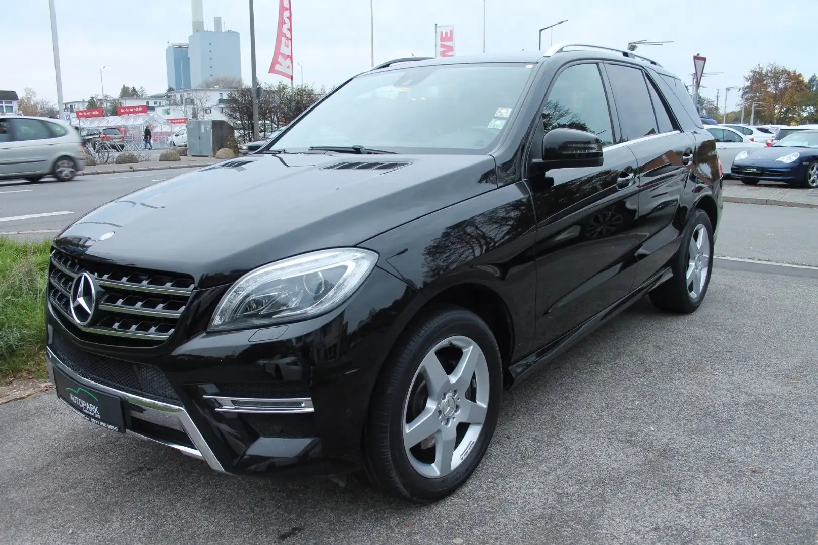 Mercedes-Benz ML 350 CDI BlueTec/Navi/SHZ/Kam./ANHK/Leder Noir - 1