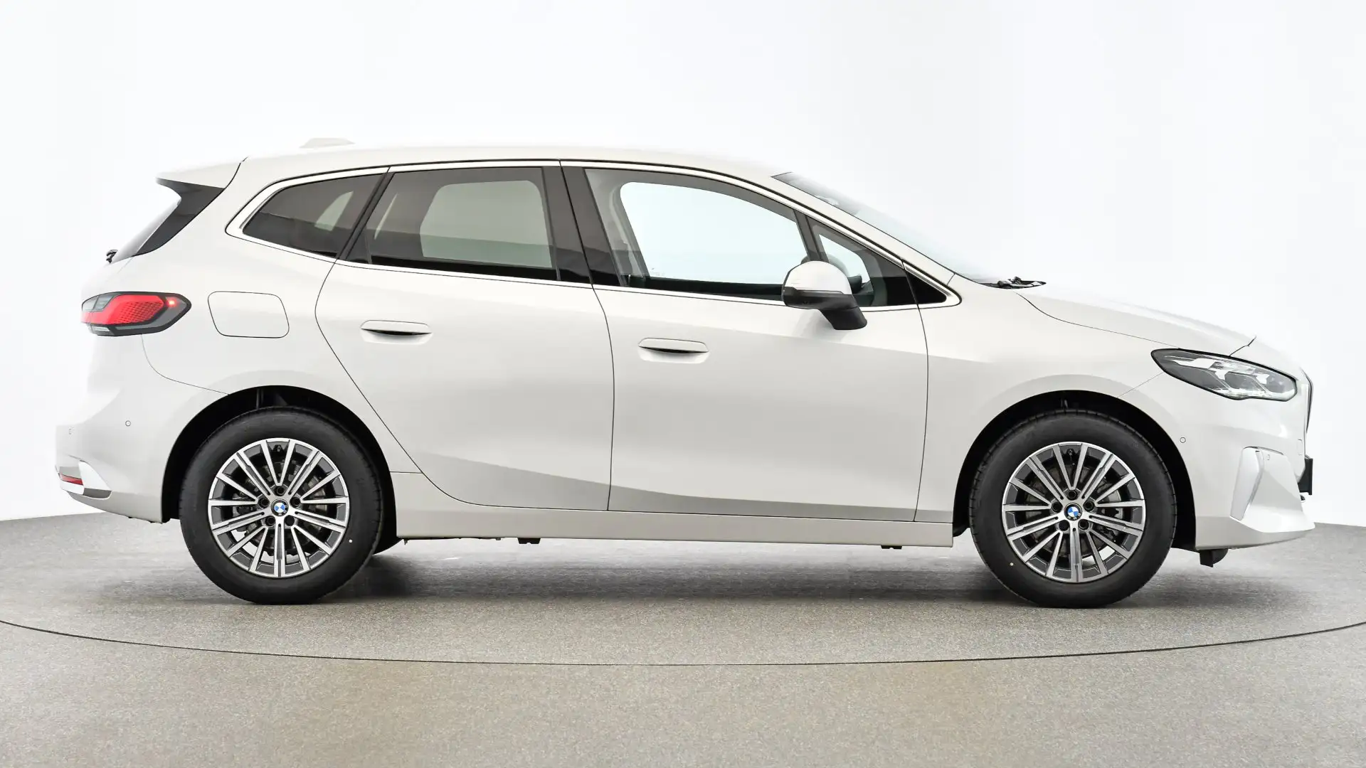 BMW 218 218d Active Tourer Weiß - 2