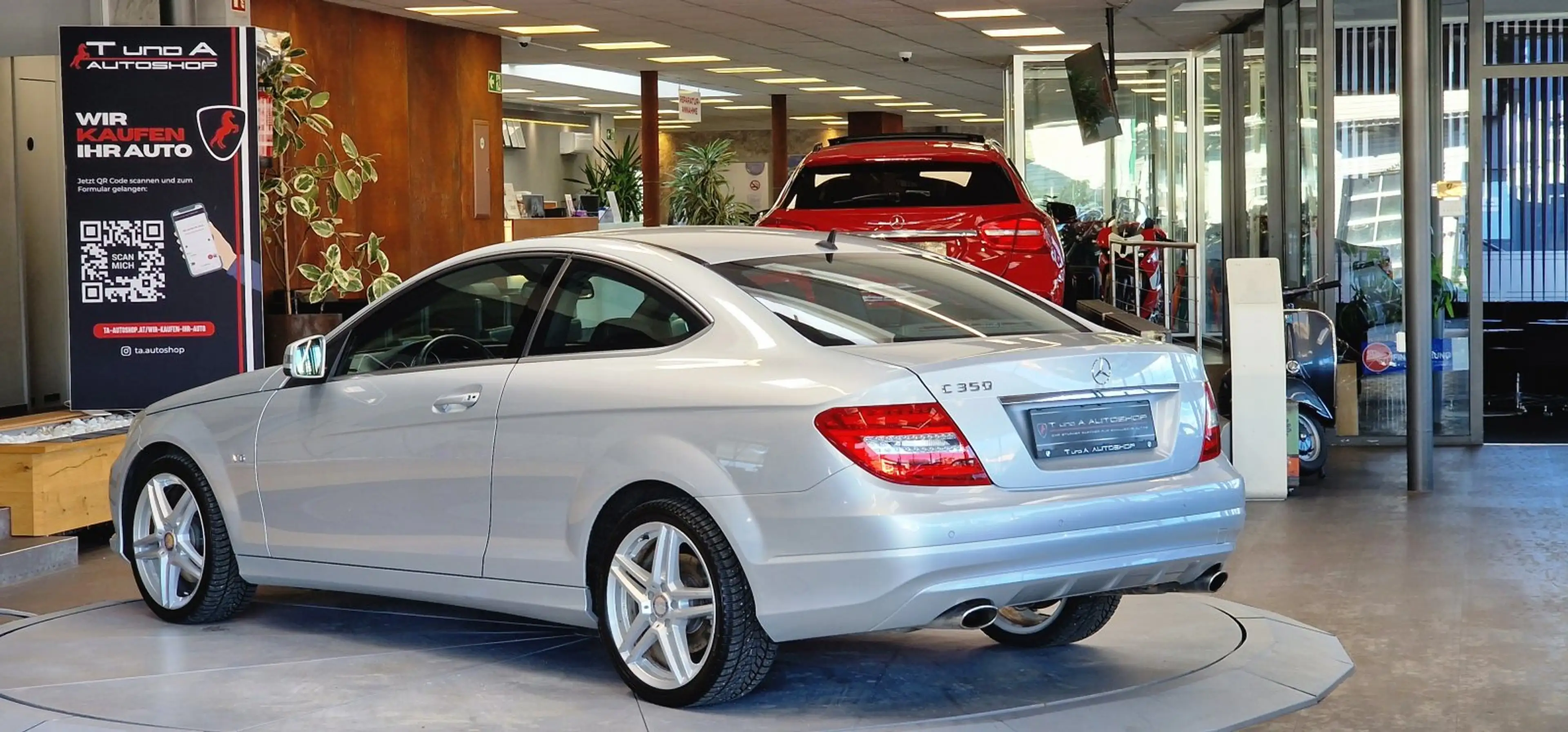 Mercedes-Benz C 350 V6 Coupe BlueEfficiency Aut. *Harman/Kardon*18Zoll — photo 6