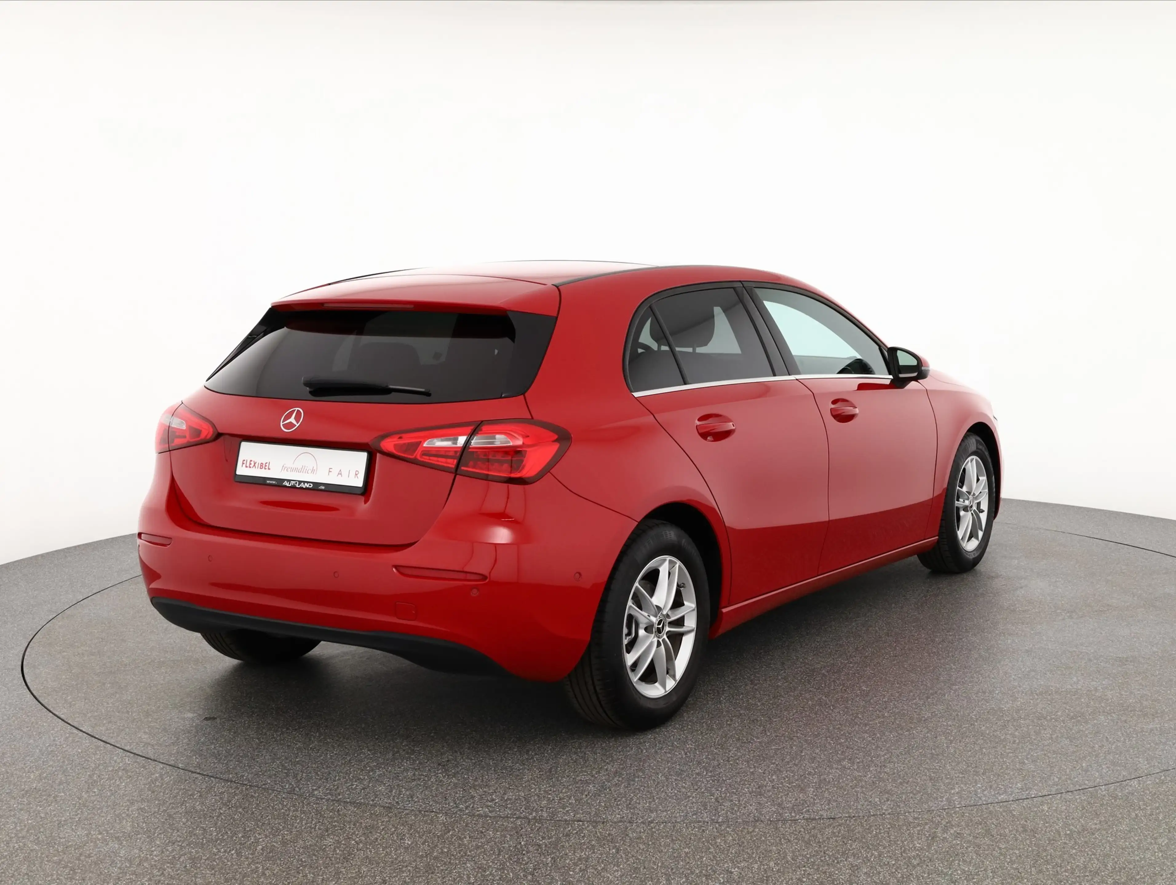 Mercedes-Benz A 200 A200 Progressive Navi Panorama Android Apple PDC — photo 6