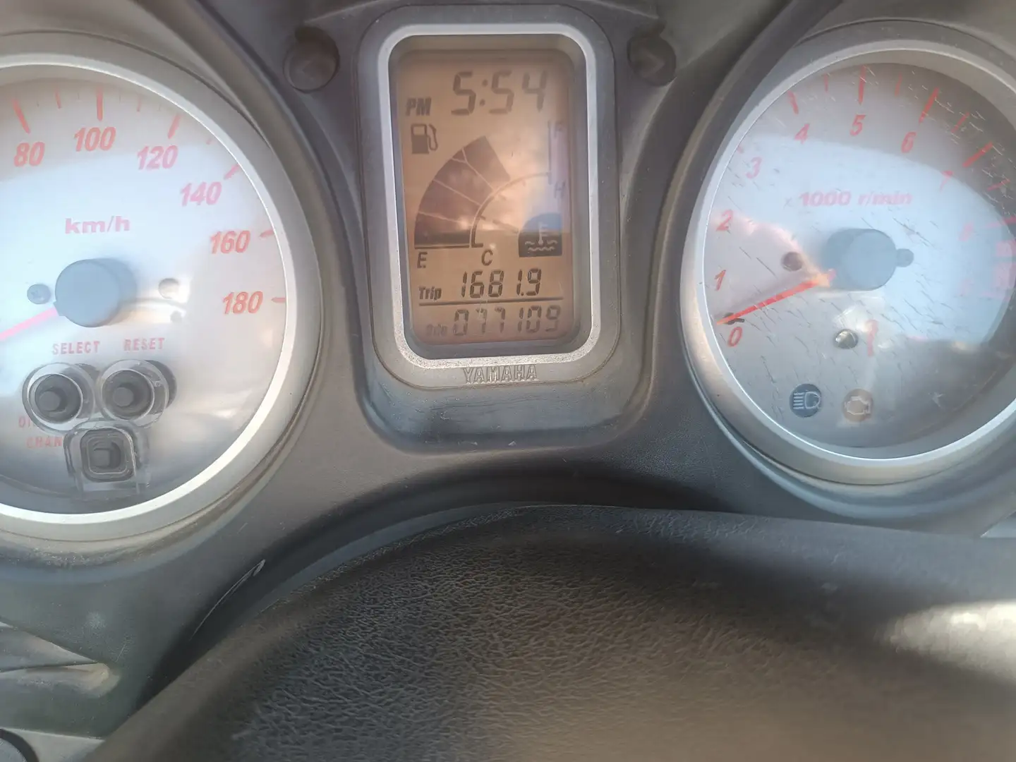 Yamaha TMAX 500 Czarny - 2