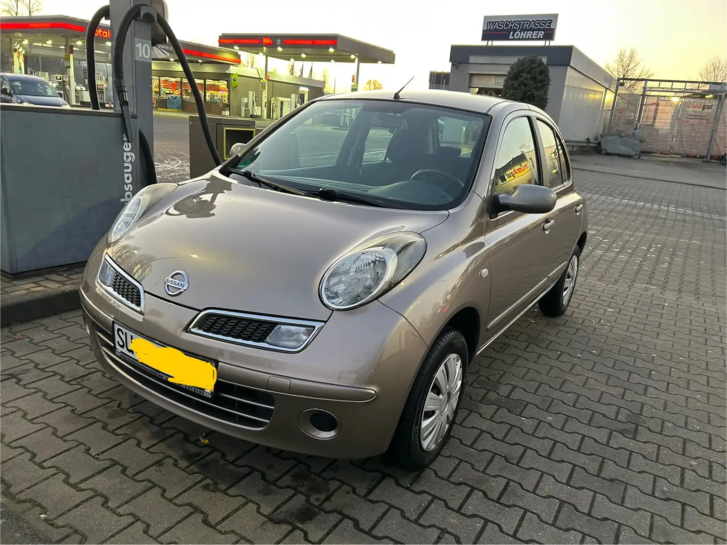 Nissan Micra Edition 25 Jahre Бежевый  - 2