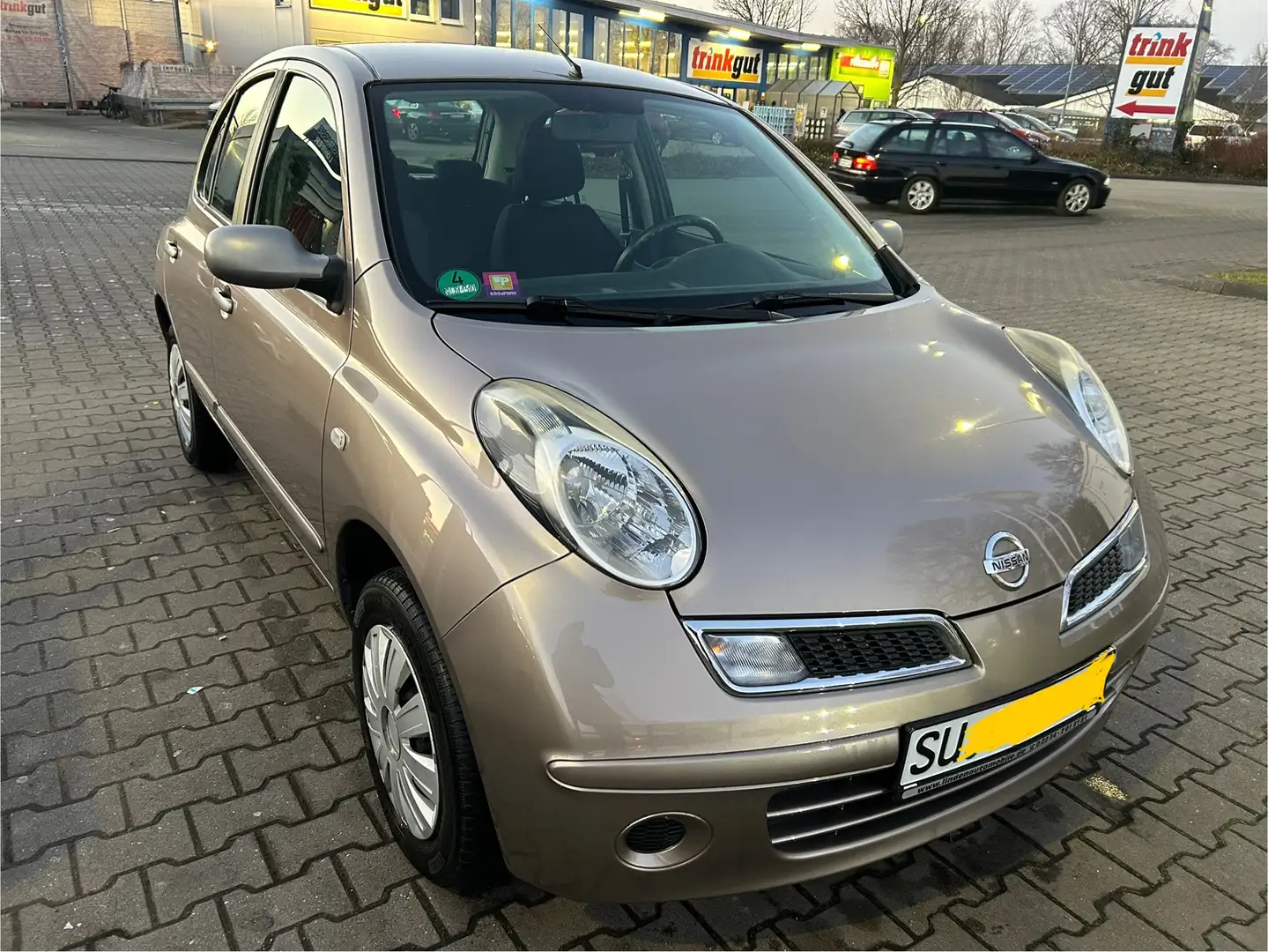 Nissan Micra Edition 25 Jahre Бежевый  - 1