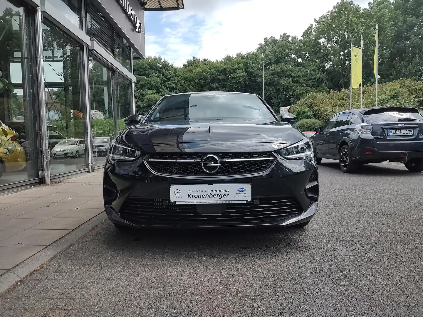 Opel Corsa F 1.2 GS Line Sitzheizung Allwetterreifen Schwarz - 2