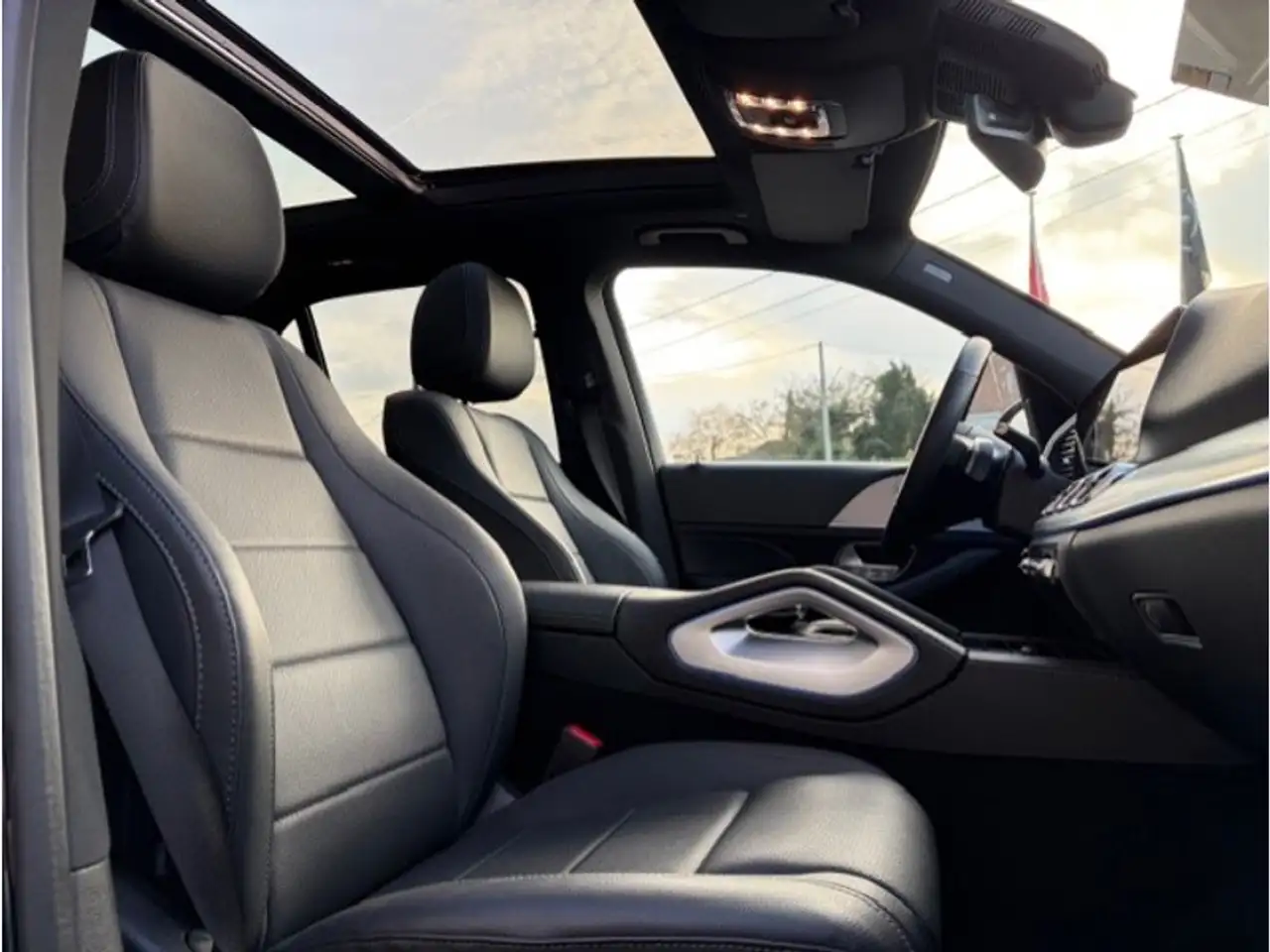 Mercedes-Benz GLE 300 d 4M Toit Pano 11