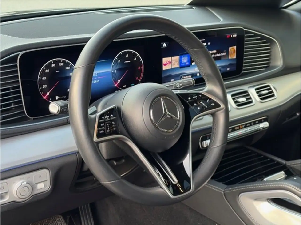 Mercedes-Benz GLE 300 d 4M Toit Pano 3