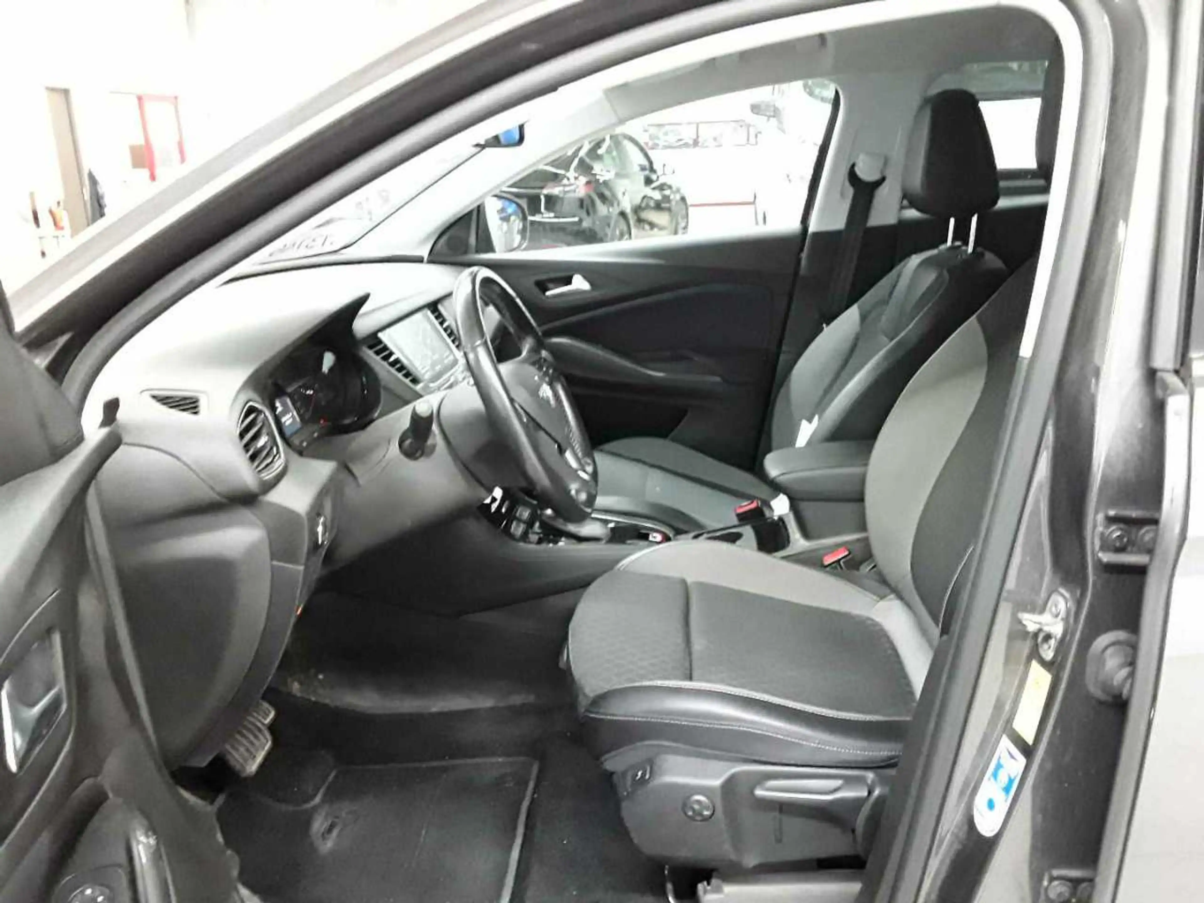 Opel Grandland X Grandland X 1.5DAut. Busin.Edit 4xSHZ — photo 7