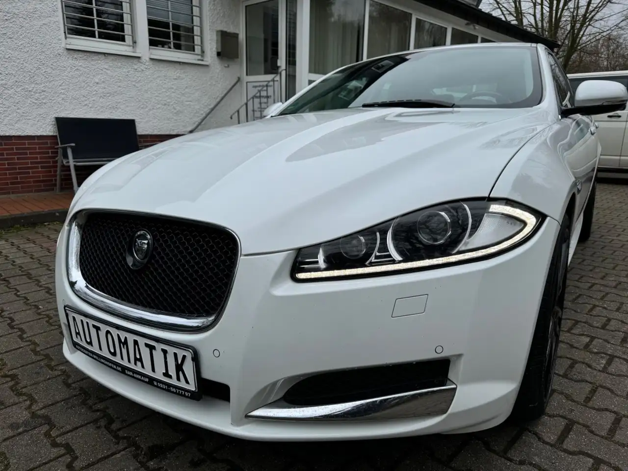Jaguar XF
