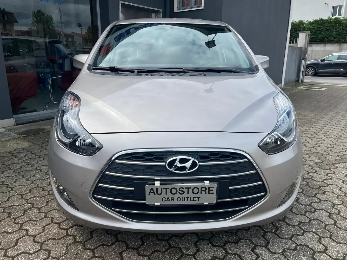 Hyundai iX20 1.6 BENZINA 124 CV App Mode!!!!! Bronze - 2
