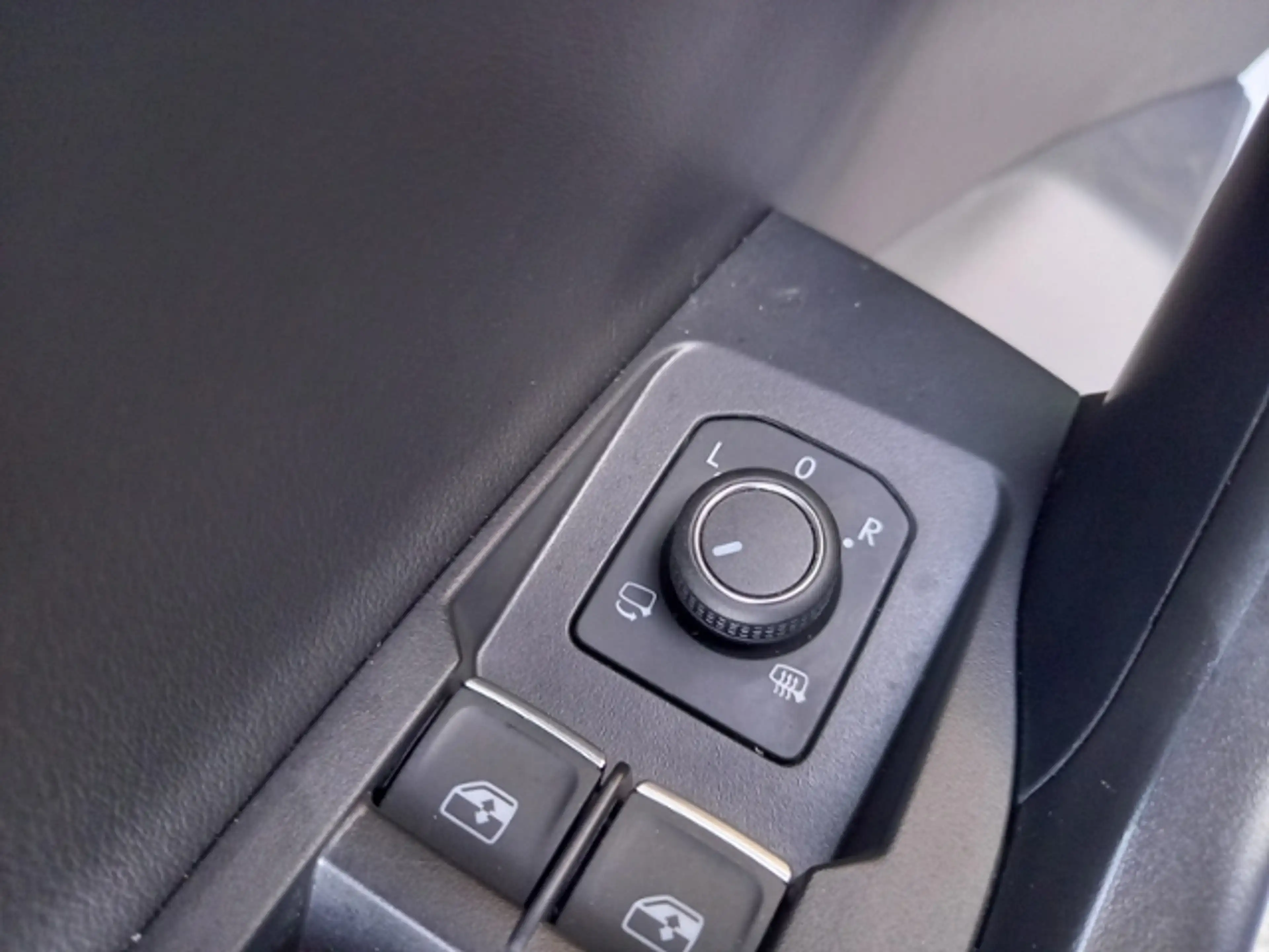 Volkswagen T-Cross GOAL ACC PDC SHZ APP-CONNECT — photo 15