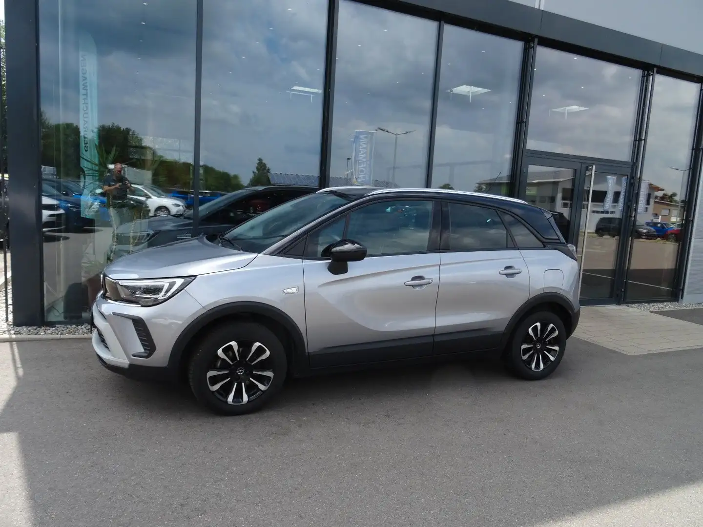 Opel Crossland X Crossland Klima, Navi, BT, LMF,  LED, Pano Grau - 2