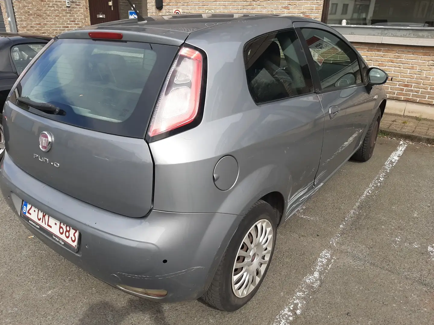 Fiat Punto 1.2i Easy - 2