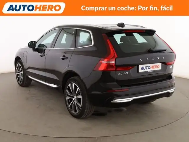 Volvo XC60 view 4