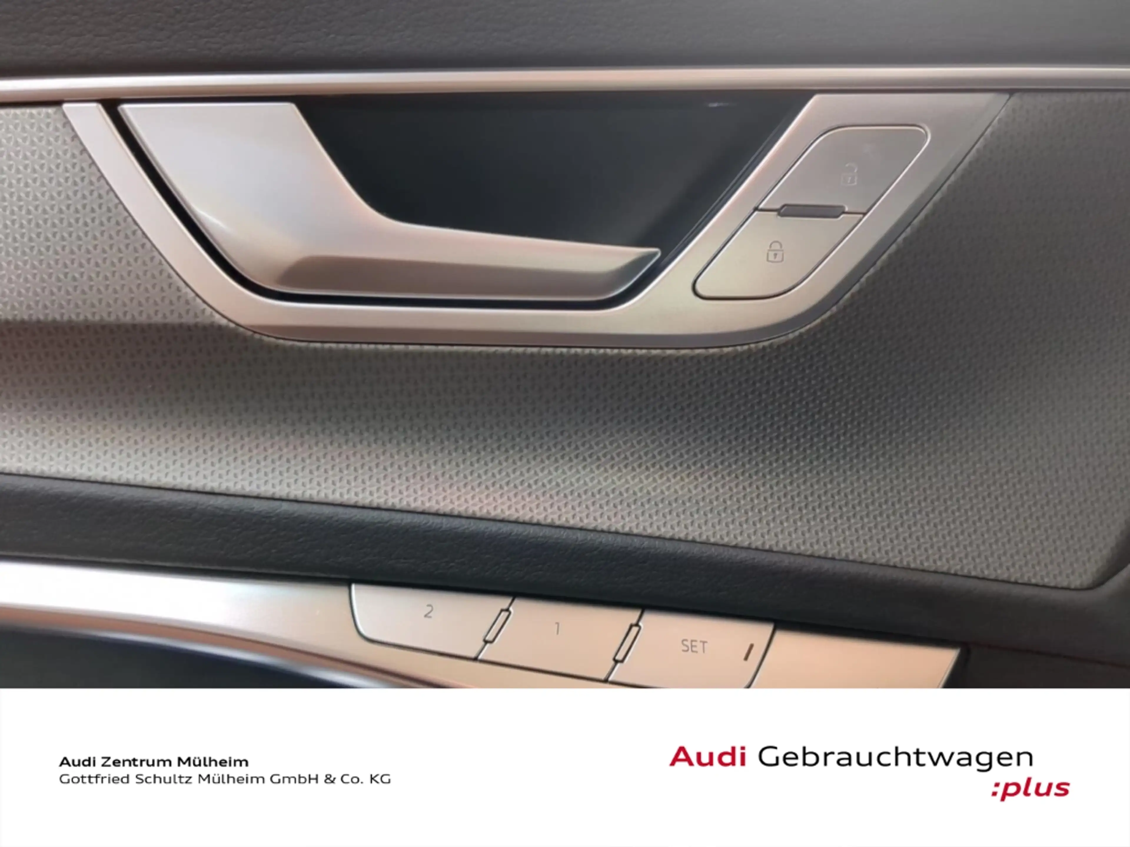 Audi A6 allroad quattro 55 TDI Navi Matrix LED Pano Rückfahrkamera — photo 16