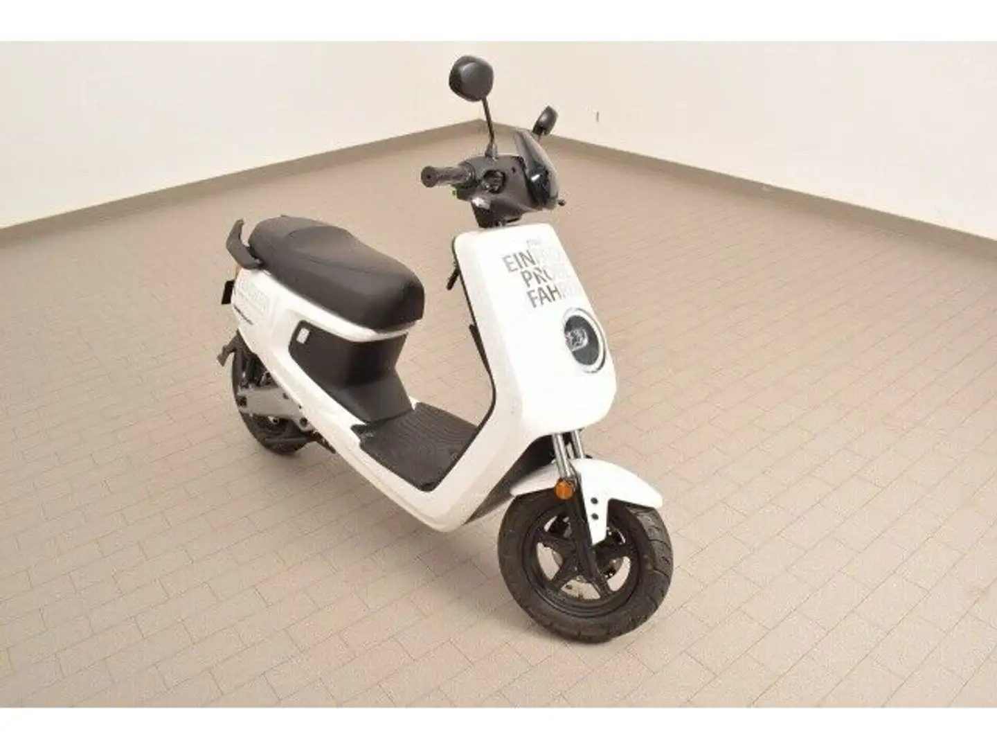 Niu Egyéb Sport E-Roller Fehér - 2