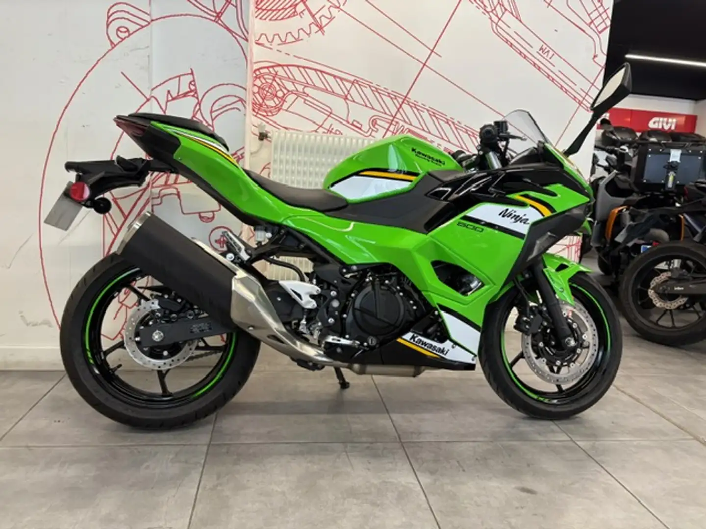 Kawasaki Ninja 500 SE Verde - 1