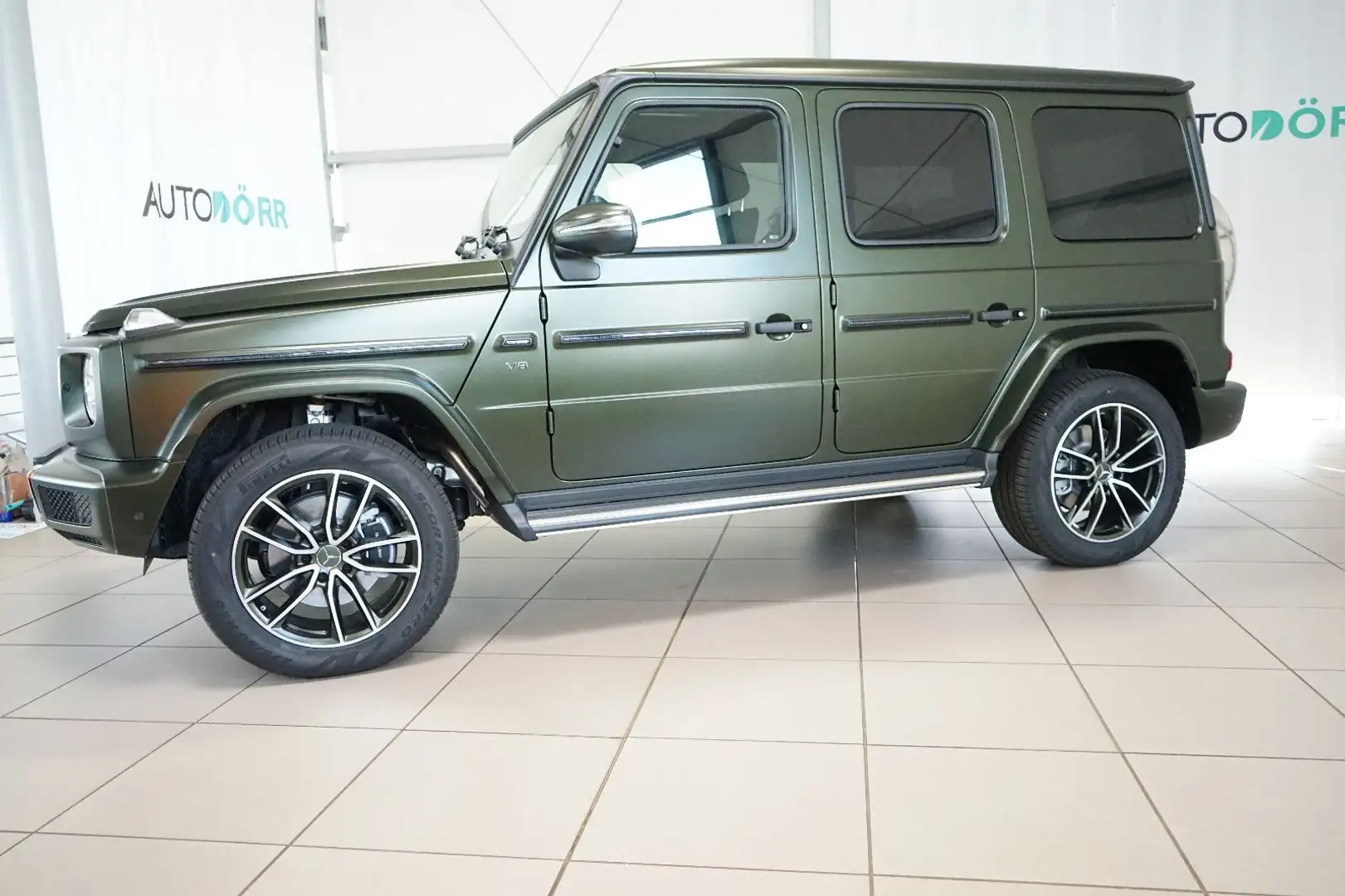 Mercedes-Benz G 500 Final Edition Green V8 Manufaktur Magno Green - 2