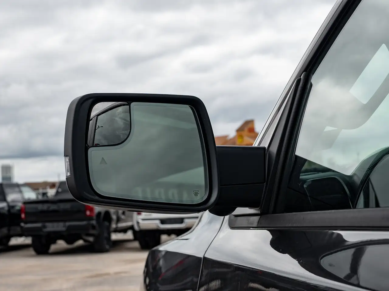RAM 1500 fotografie RAM 1500