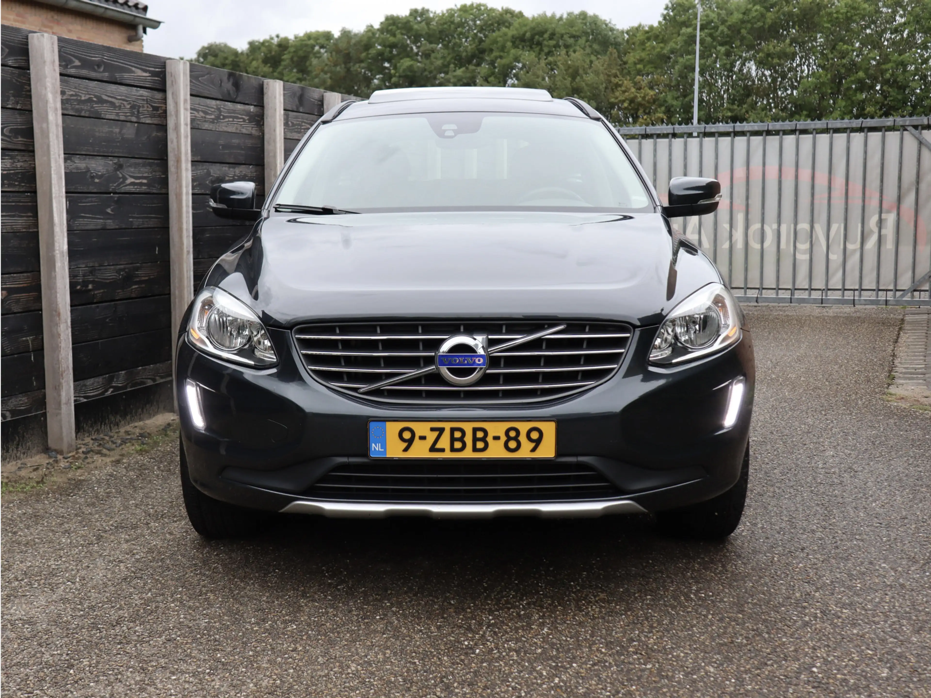 Volvo XC60 2.0 T5 FWD Summum NL-auto, nieuwe distr. — photo 3