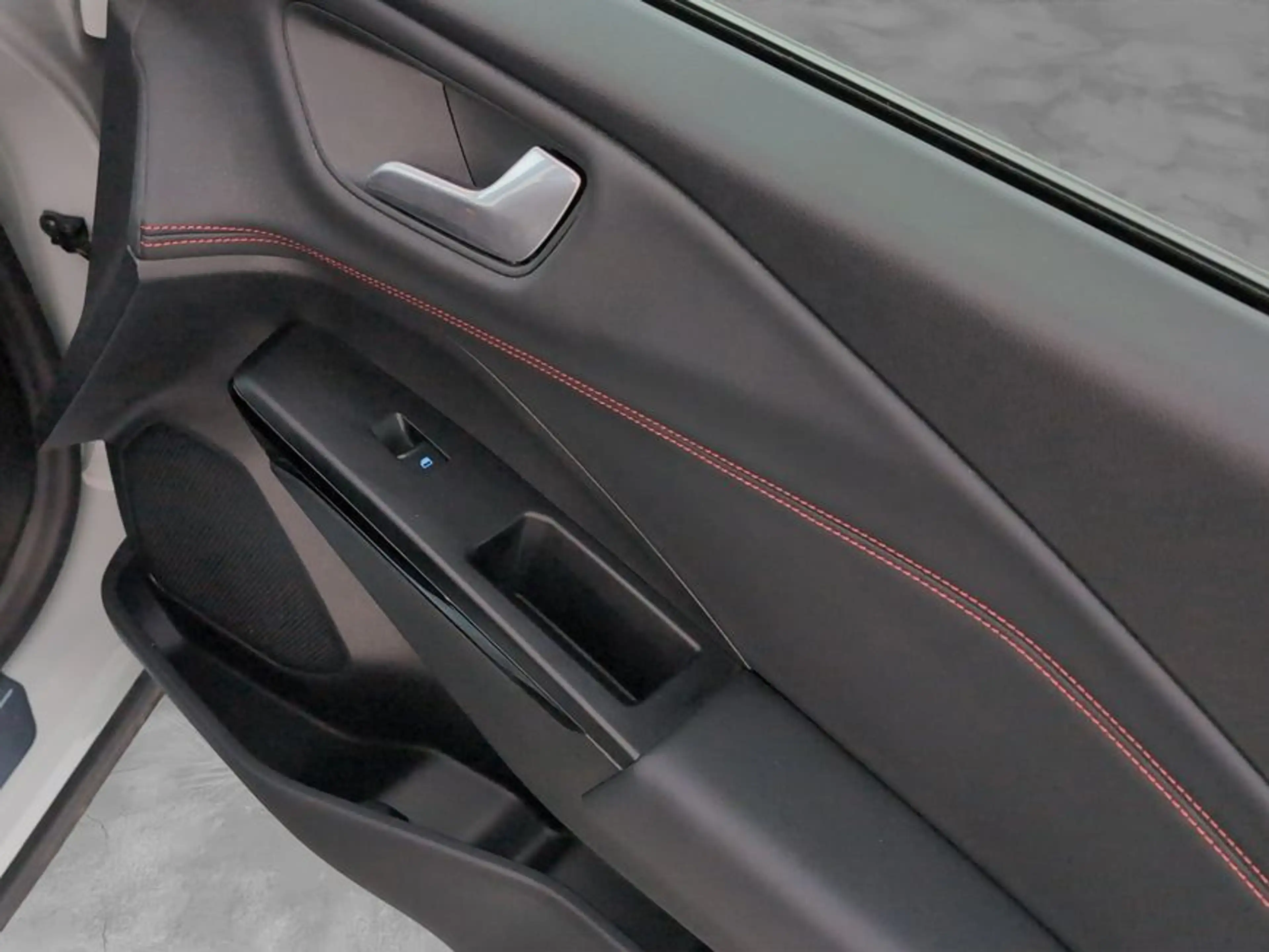 Ford Puma 1.0 EcoBoost Hybrid Aut. ST-LINE X +LED-MATRI — photo 20
