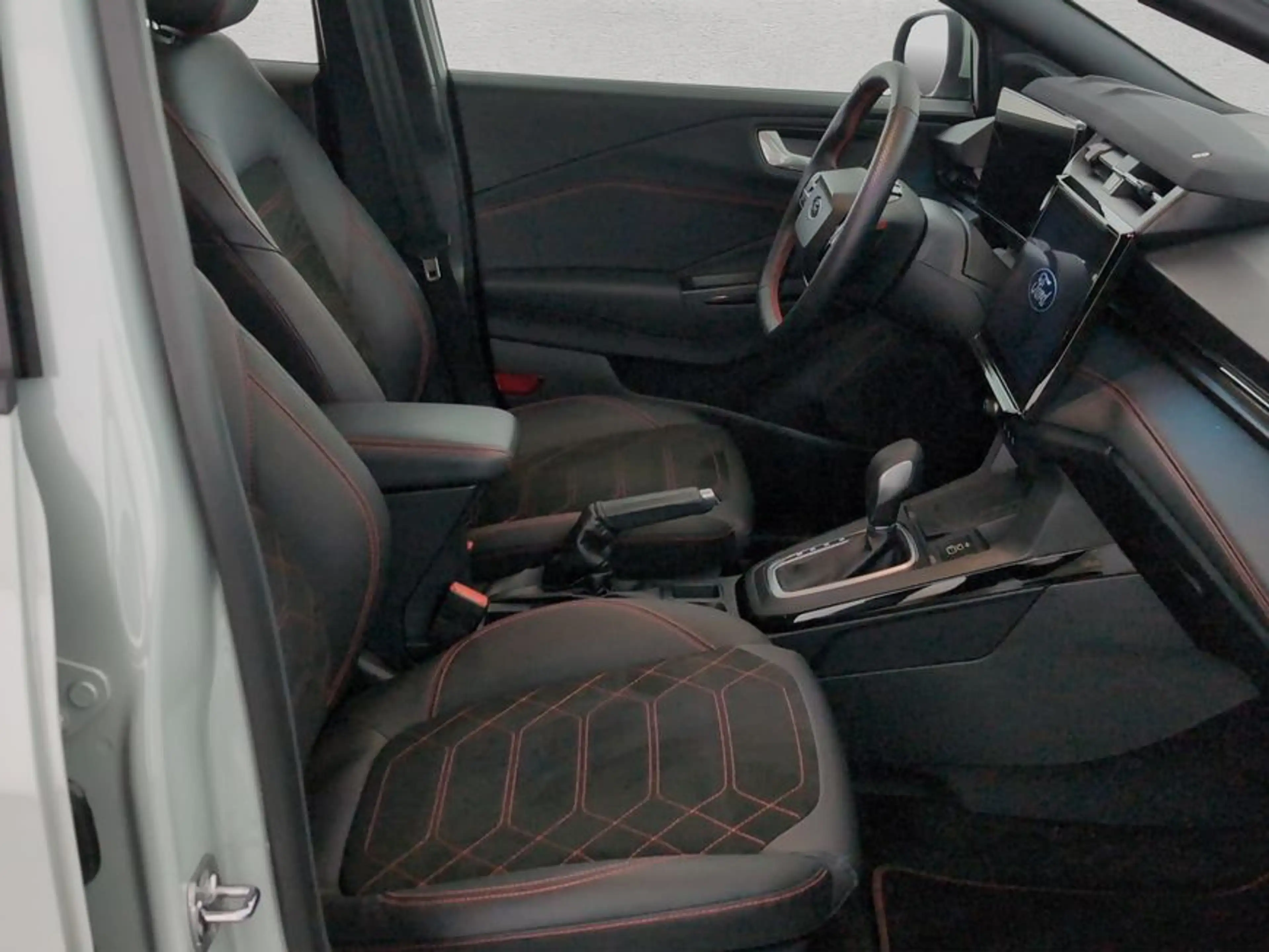 Ford Puma 1.0 EcoBoost Hybrid Aut. ST-LINE X +LED-MATRI — photo 19