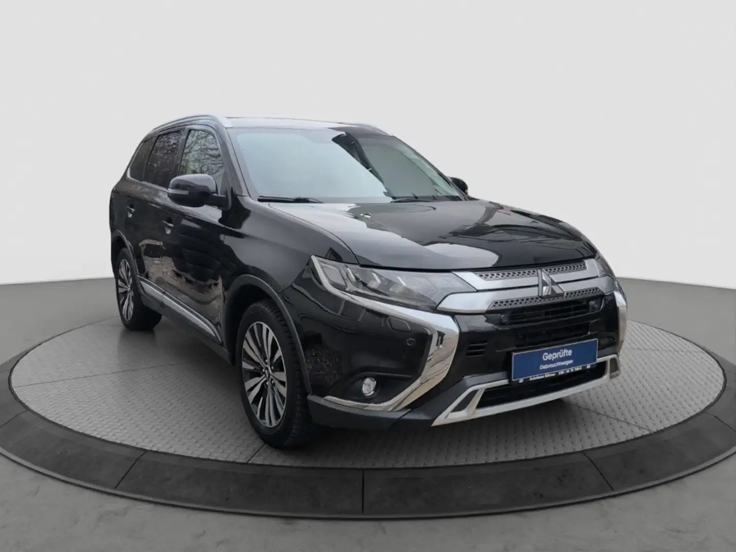 Mitsubishi Outlander TOP 2,0 MIVEC *AHK*LEDER*NAVI*CAM*CARPLAY* Schwarz - 1