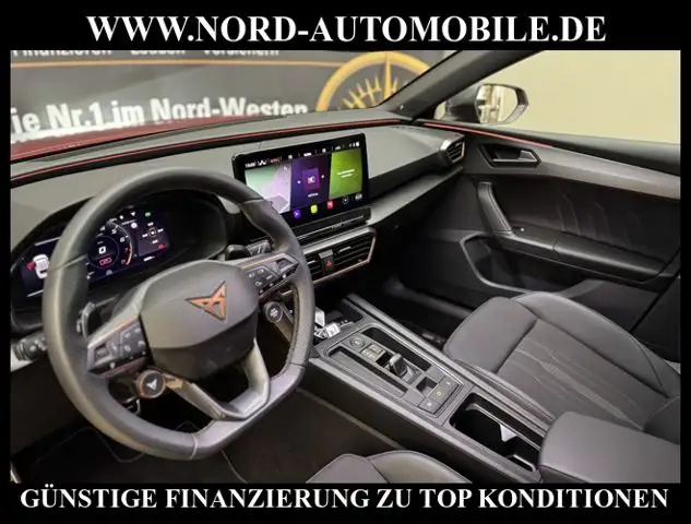 Cupra Leon view 14