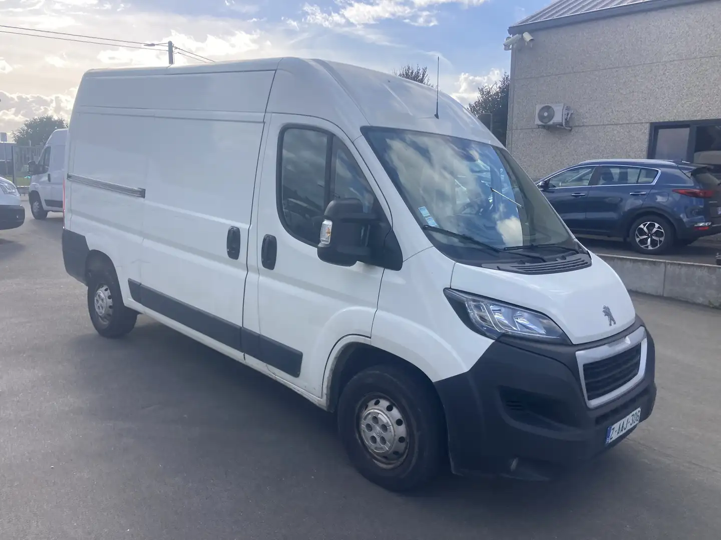 Peugeot Boxer 2.2 BlueHDi L2H2 - 1