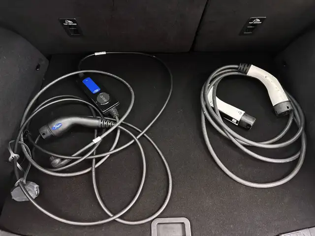 Ford Kuga view 30