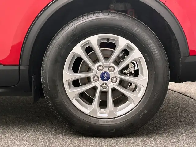 Ford Kuga view 16