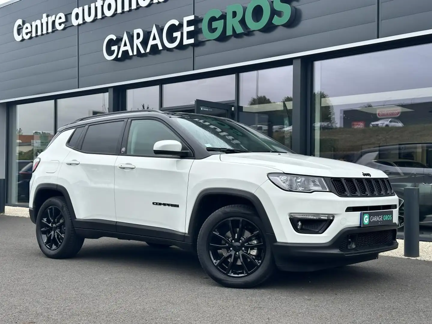 Jeep Compass MY20 1.6 I MultiJet II 120 ch BVM6 Brooklyn Editio Blanc - 1