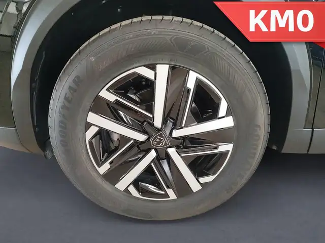 Peugeot 2008 view 9