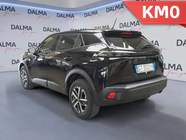 Peugeot 2008 view 3