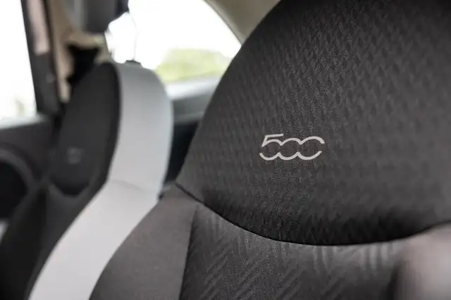 Fiat 500 view 21