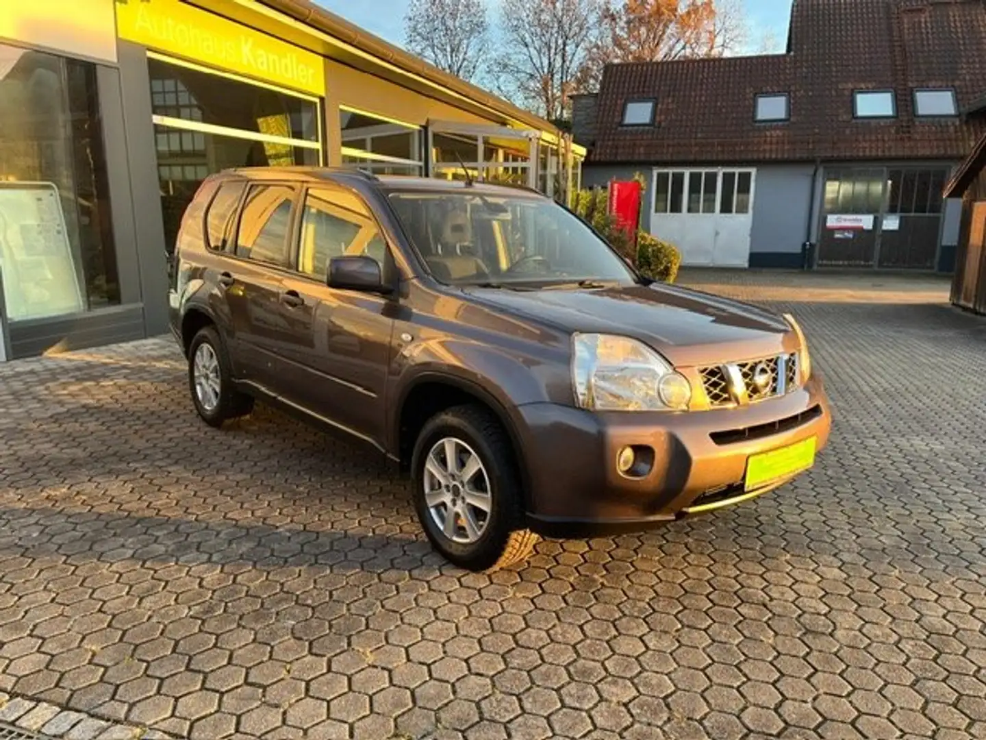 Nissan X-Trail SE 4X4 Bronze - 1