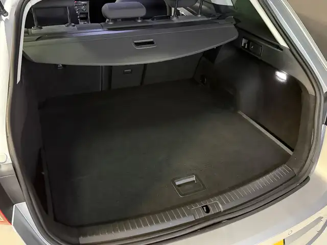 Seat Leon view 9