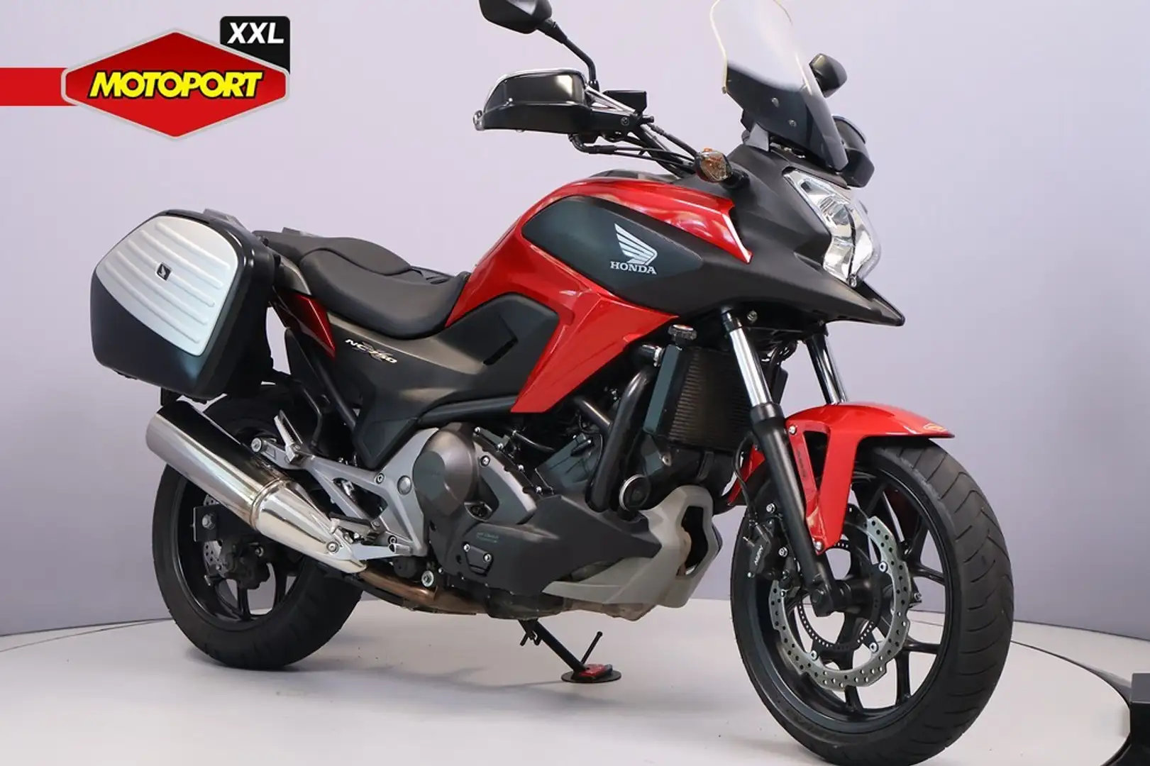 Honda NC 750 X DCT Rood - 2