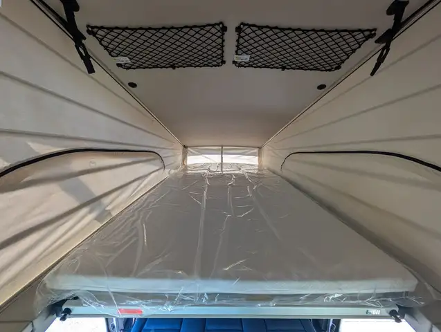 Mercedes-Benz Marco Polo view 13