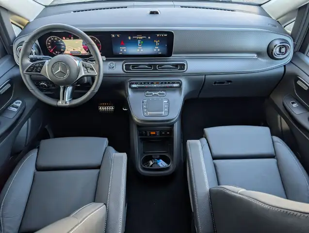 Mercedes-Benz Marco Polo view 23