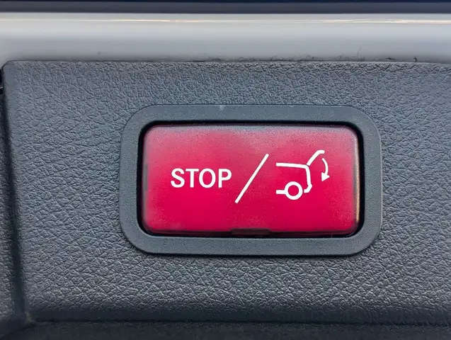 Mercedes-Benz Marco Polo view 27