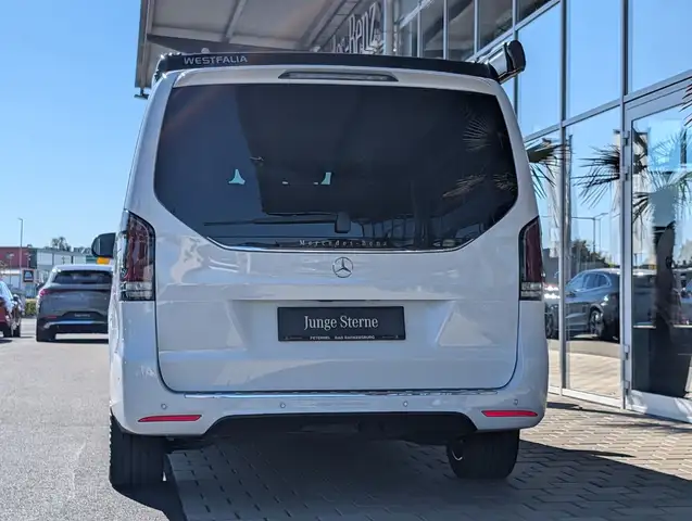 Mercedes-Benz Marco Polo view 5