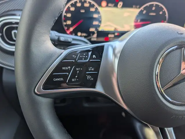 Mercedes-Benz Marco Polo view 16