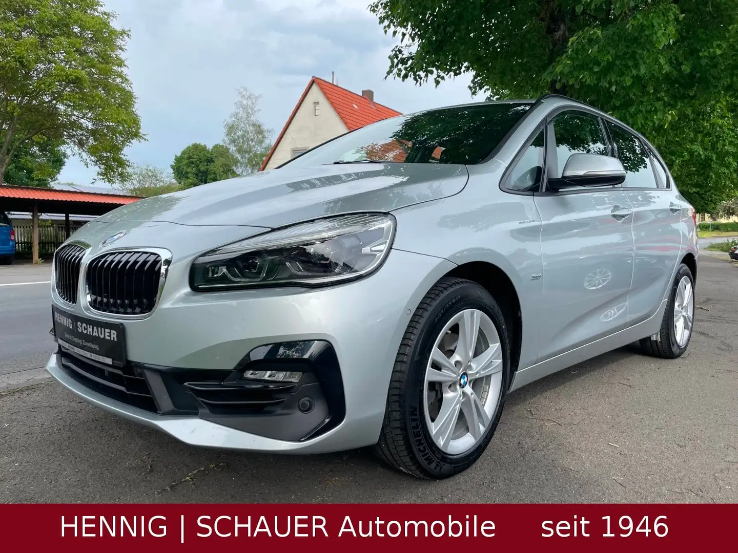 BMW 218 Sport Line | AHK | Navi | LED Silber - 1