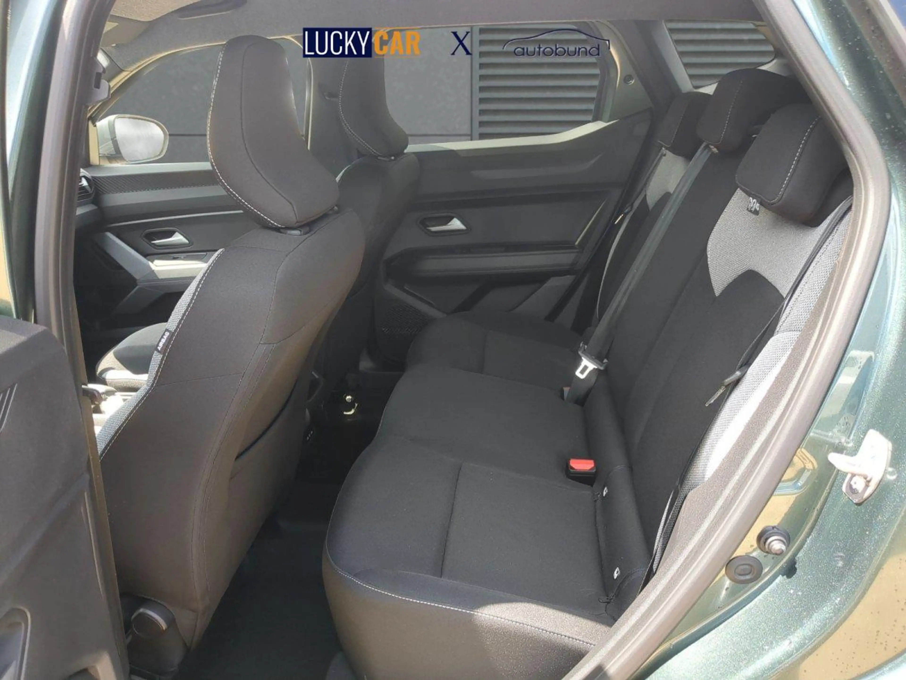 Dacia Duster Journey Winterpaket+Navi+RFK Eco-G 120 auto 90 ... — photo 6