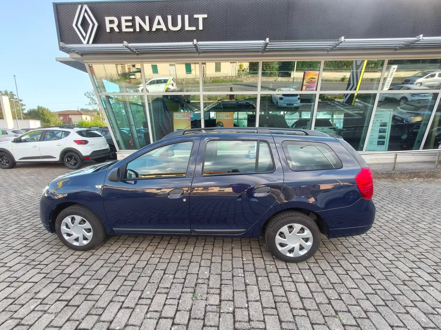 Dacia Logan Logan MCV 1.2 Laureate c/clima Gpl 75cv Azul - 1