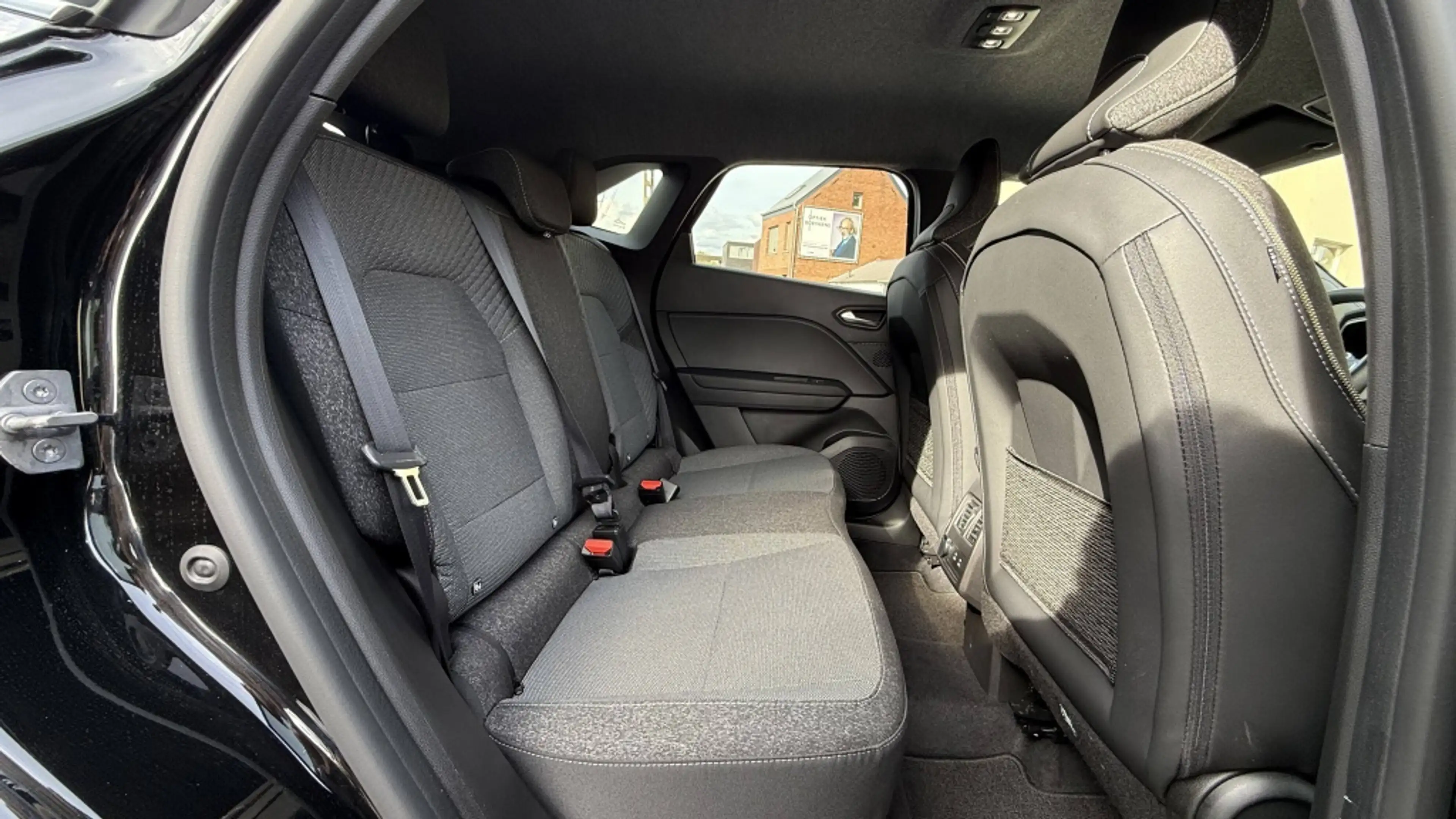 Renault Symbioz 145 E-Tech Full Hybrid Techno — photo 7