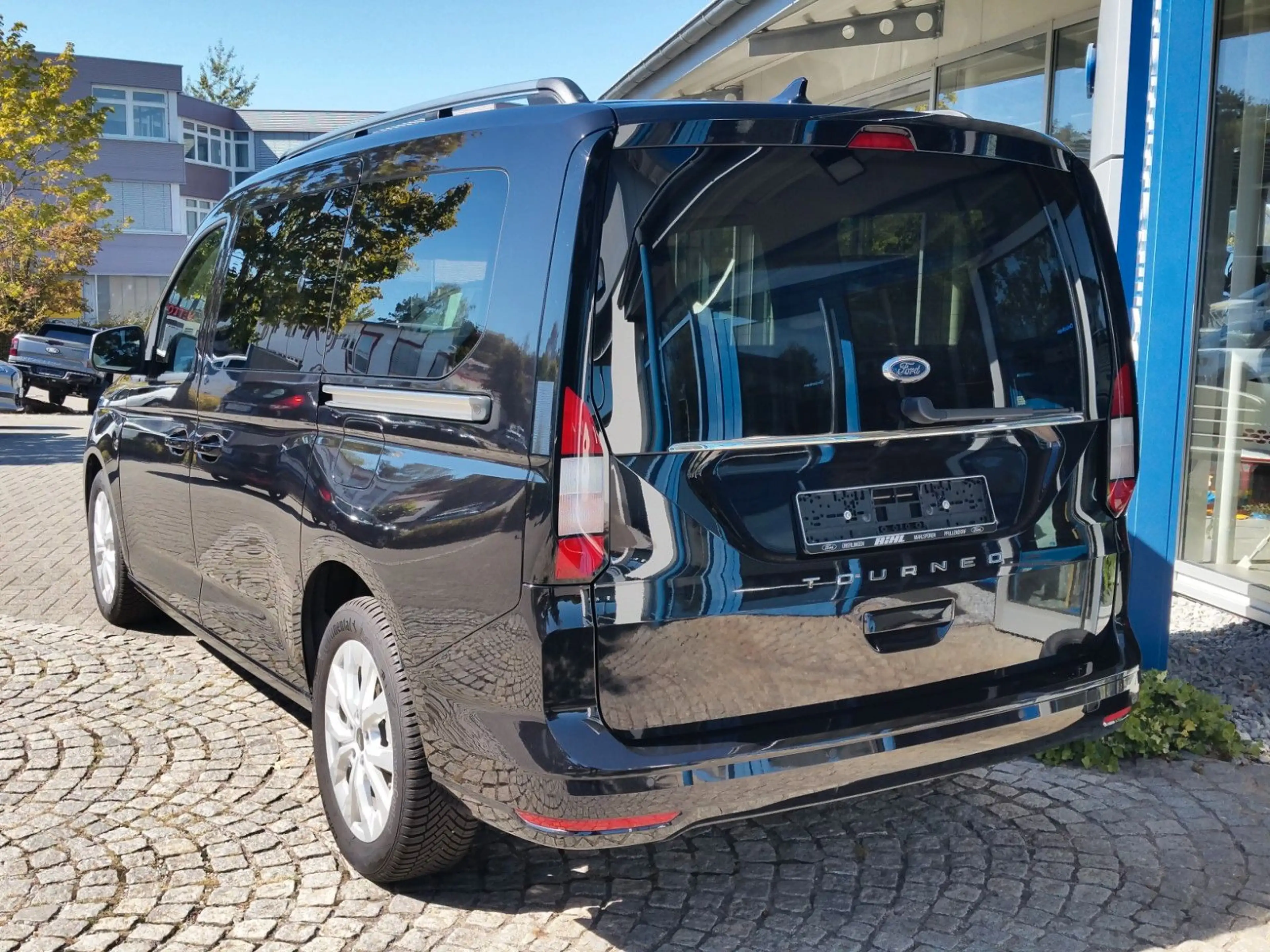 Ford Tourneo Connect Grand Tourneo Connect Titanium Navi Kamera 7-Sit — photo 4